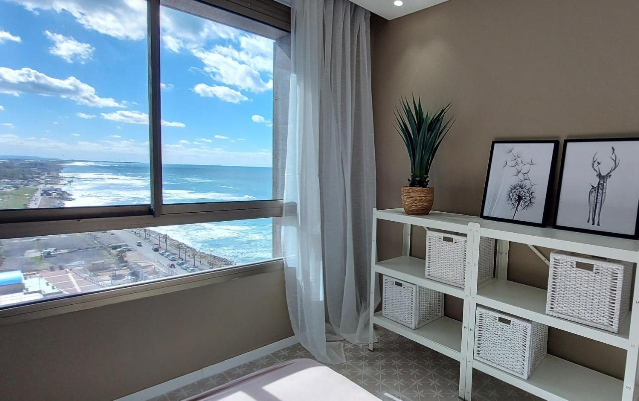 Haifa Almog Tower- "Blue Reef" Suite On The Sea Екстер'єр фото
