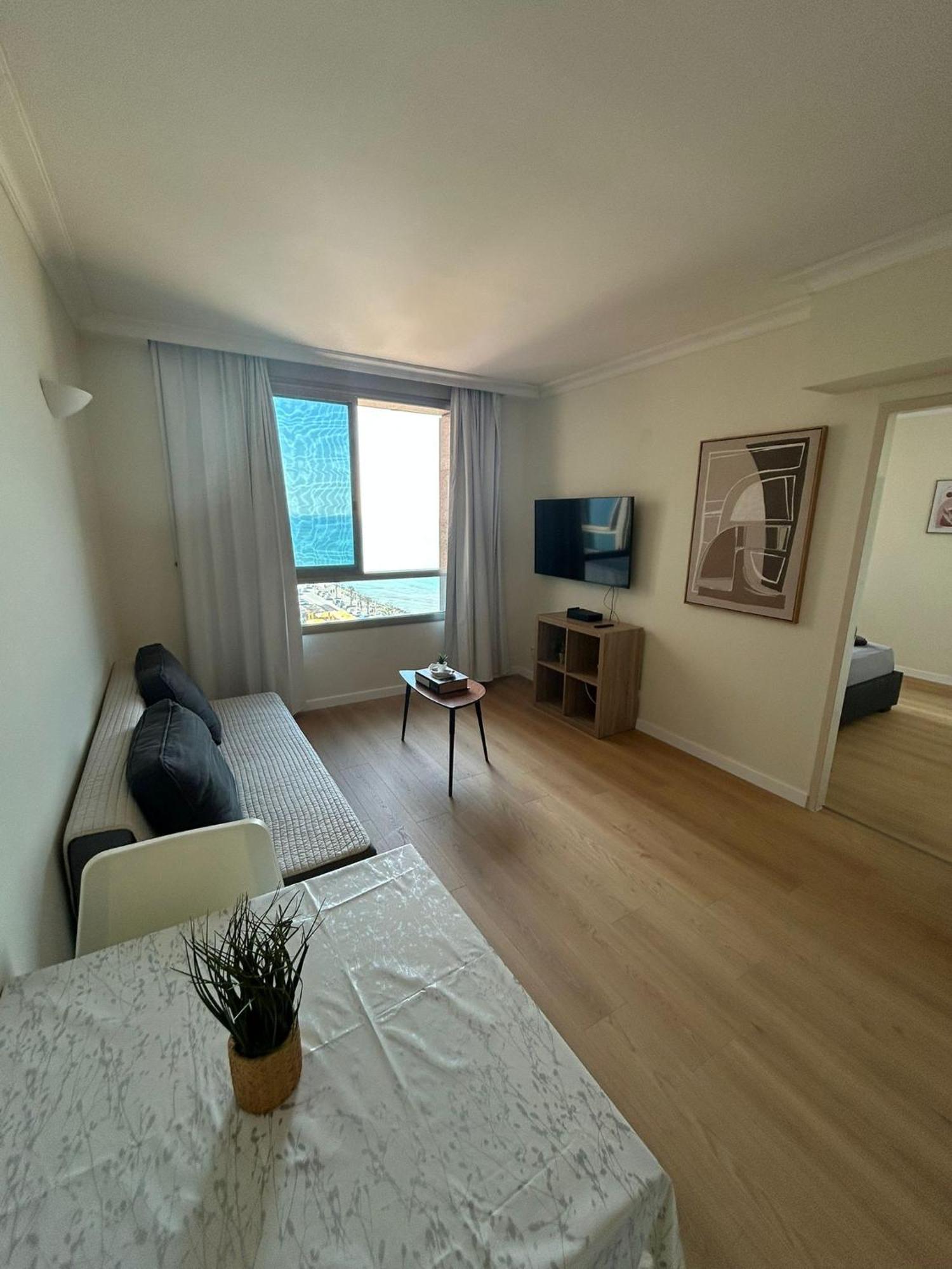 Haifa Almog Tower- "Blue Reef" Suite On The Sea Екстер'єр фото